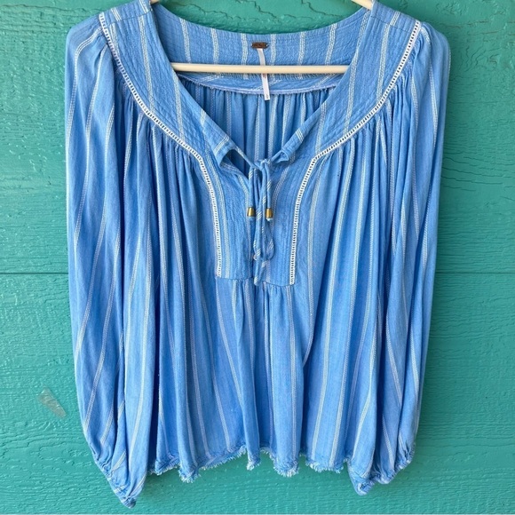 FREE PEOPLE BOHO FLOWY SKY BLUE AND WHITE STRIPED BALLOON SLEEVES TOP SI… - Picture 4 of 10